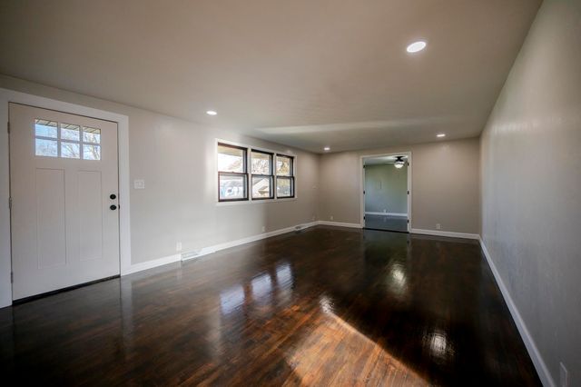 1413 4th Street, Monett, MO 65708