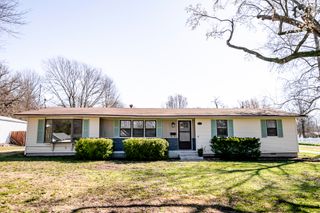 1413 4th Street, Monett, MO 65708