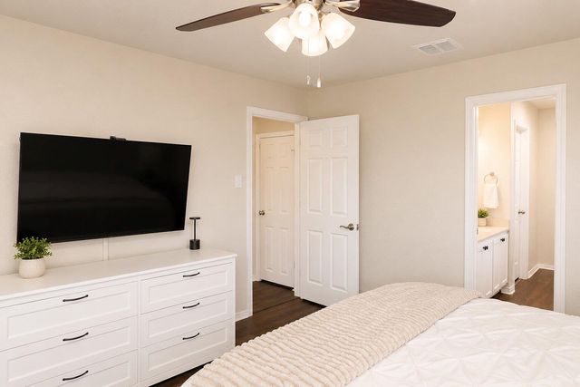 214 Lidell ST, Hutto, TX 78634