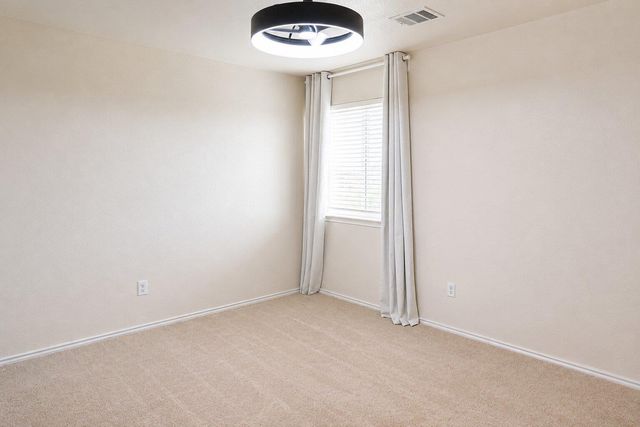 214 Lidell ST, Hutto, TX 78634