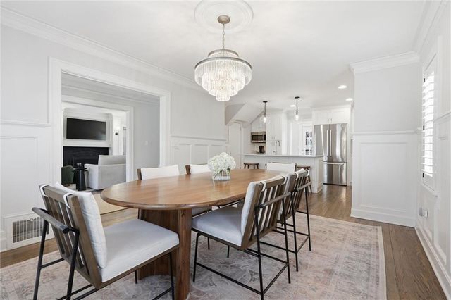 103 W 67th Terrace, Kansas City, MO 64113