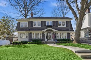 103 W 67th Terrace, Kansas City, MO 64113