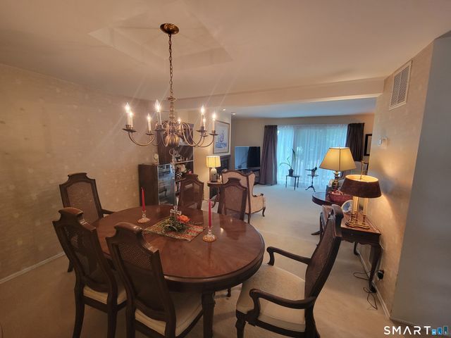237 Strawberry Hill Avenue 23, Stamford, CT 06902