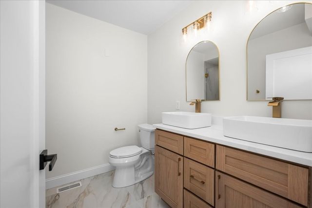 595 Broadway 302, Somerville, MA 02145