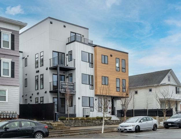 595 Broadway 302, Somerville, MA 02145