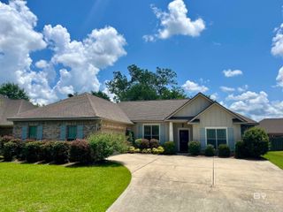 8711 Bainbridge Drive, Daphne, AL 36526