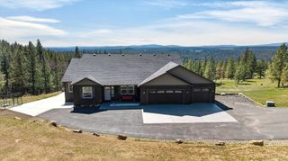 6528 E Robin Ln, Chattaroy, WA 99003