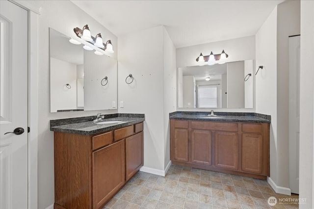 15331 92nd Ave SE, Yelm, WA 98597