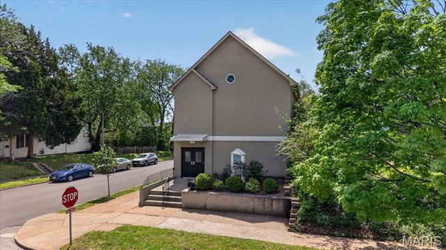 6420 Marmaduke Avenue, St Louis, MO 63139