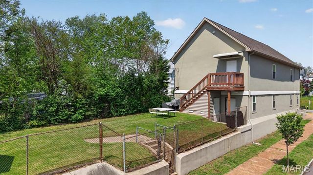 6420 Marmaduke Avenue, St Louis, MO 63139