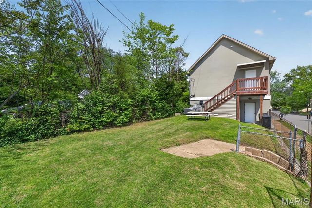 6420 Marmaduke Avenue, St Louis, MO 63139