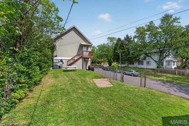 6420 Marmaduke Avenue, St Louis, MO 63139