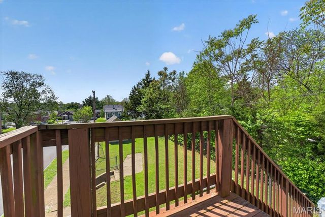 6420 Marmaduke Avenue, St Louis, MO 63139