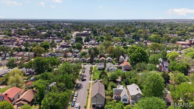 6420 Marmaduke Avenue, St Louis, MO 63139