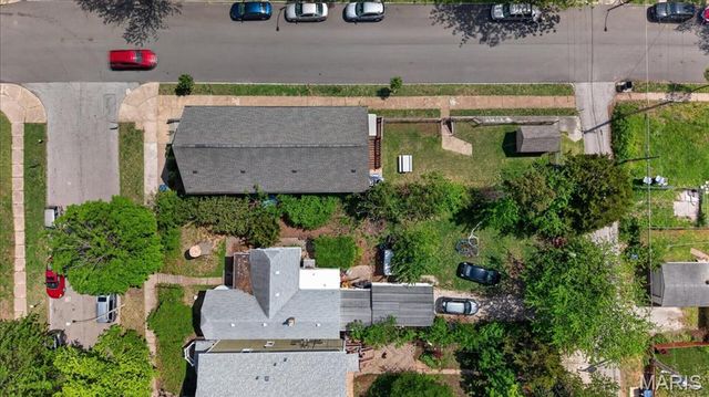 6420 Marmaduke Avenue, St Louis, MO 63139