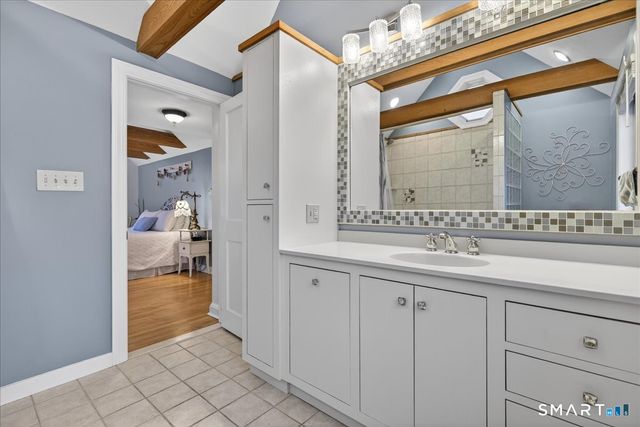 13 West Slope Lane, Hamden, CT 06517