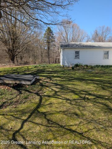 3244 Tuttle Road, Leslie, MI 49251