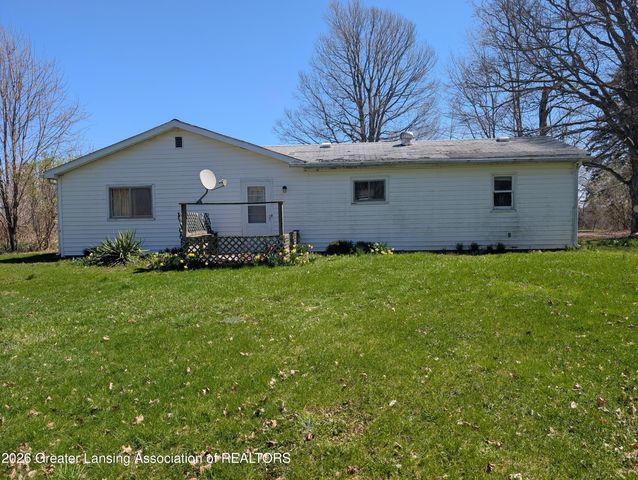3244 Tuttle Road, Leslie, MI 49251