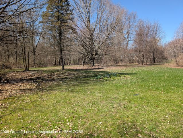 3244 Tuttle Road, Leslie, MI 49251