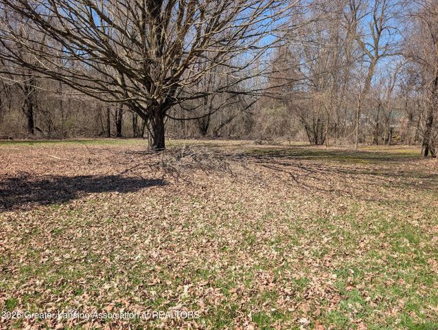 3244 Tuttle Road, Leslie, MI 49251