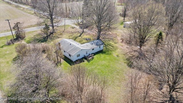 3244 Tuttle Road, Leslie, MI 49251