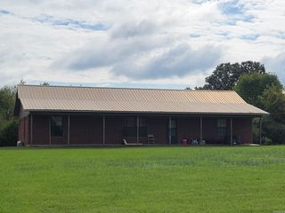 250 Bluegrass Rd, Springfield, AR 72157