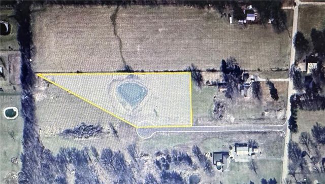 30202 E Norris Court, Grain Valley, MO 64029