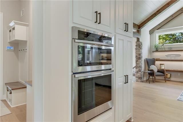 30202 E Norris Court, Grain Valley, MO 64029