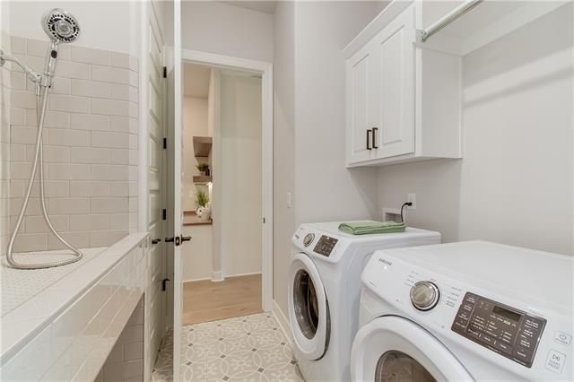 30202 E Norris Court, Grain Valley, MO 64029