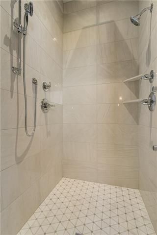 30202 E Norris Court, Grain Valley, MO 64029