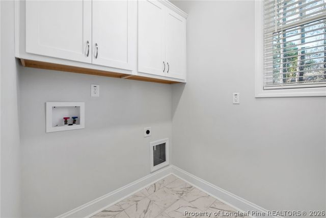 107 Glenwood Court, Spring Lake, NC 28390