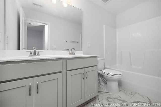 107 Glenwood Court, Spring Lake, NC 28390
