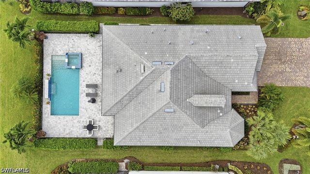 8876 Spotted Towhee DR, Naples, FL 34120