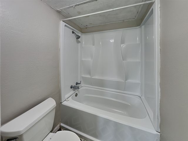 1621 Scottsdale Drive, Arlington, TX 76018