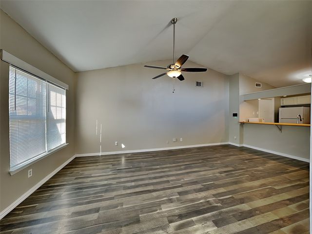 1621 Scottsdale Drive, Arlington, TX 76018