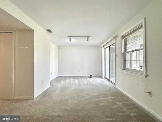 3824 SWAN HOUSE CT, Burtonsville, MD 20866