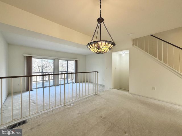 3824 SWAN HOUSE CT, Burtonsville, MD 20866