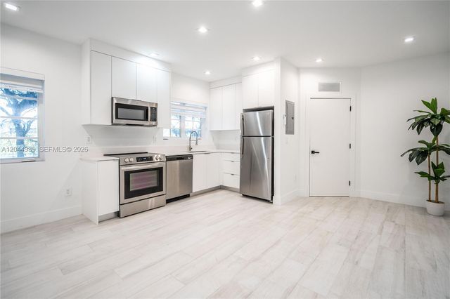 960 Jefferson Avenue, Miami Beach, FL 33139