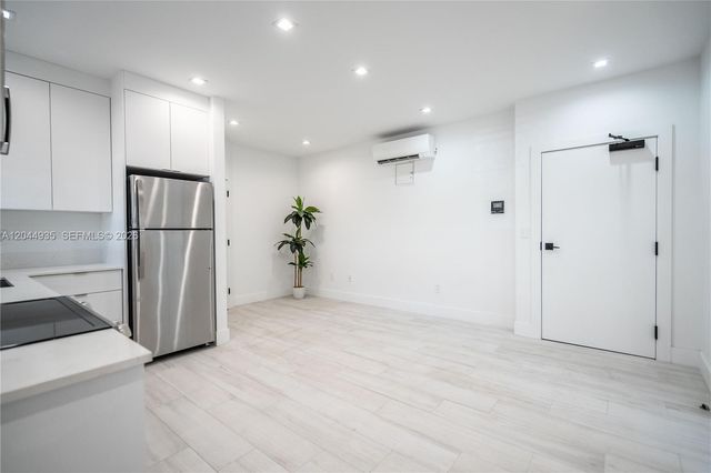 960 Jefferson Avenue, Miami Beach, FL 33139
