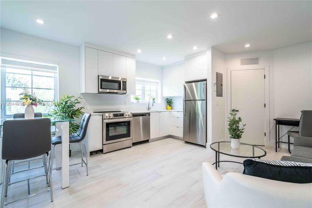 960 Jefferson Avenue, Miami Beach, FL 33139