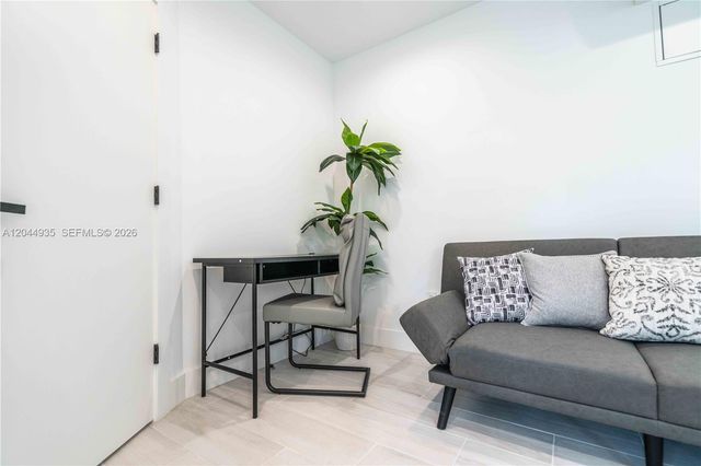 960 Jefferson Avenue, Miami Beach, FL 33139