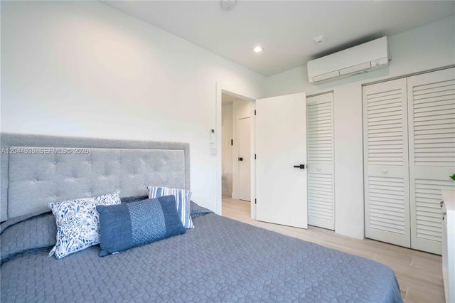 960 Jefferson Avenue, Miami Beach, FL 33139