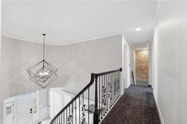 9206 W 146th Place, Overland Park, KS 66221
