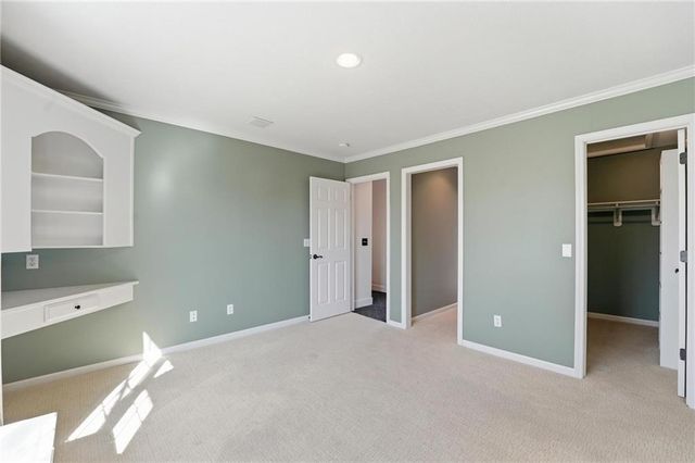 9206 W 146th Place, Overland Park, KS 66221