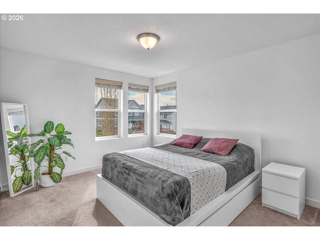 3819 Ne KINGBIRD St, Camas, WA 98607