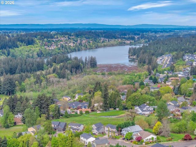3819 Ne KINGBIRD St, Camas, WA 98607