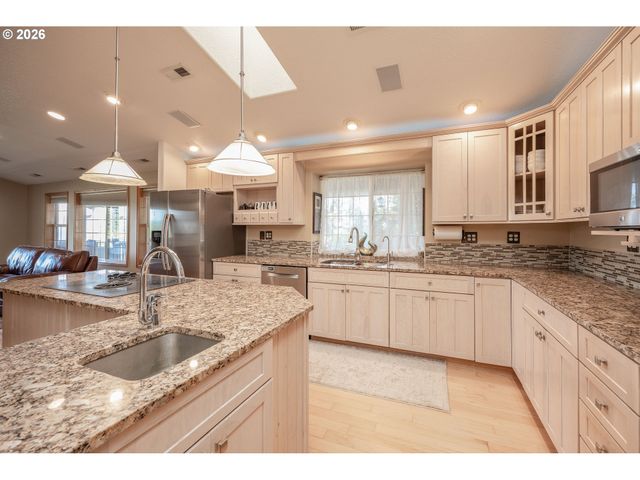 2215 Ne 359TH Ave, Washougal, WA 98671