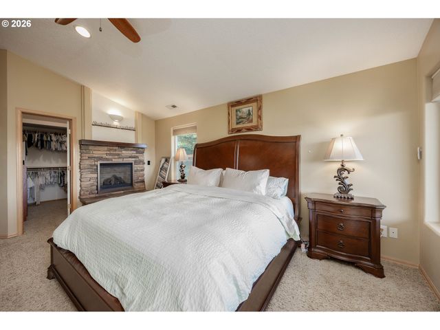 2215 Ne 359TH Ave, Washougal, WA 98671