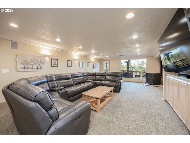 2215 Ne 359TH Ave, Washougal, WA 98671