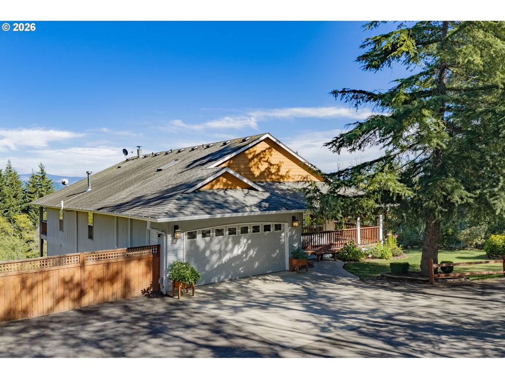 2215 Ne 359TH Ave, Washougal, WA 98671